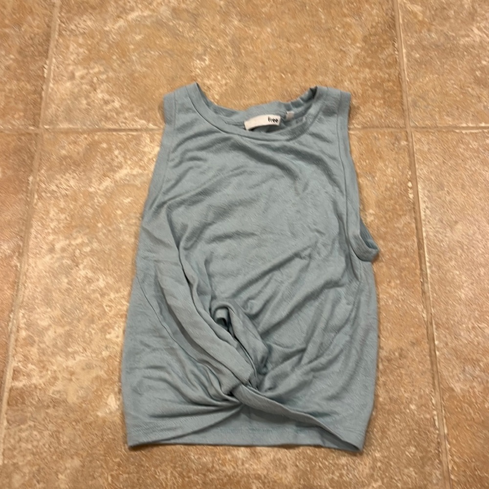 Aritzia top